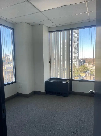 OFFICE ROOM RENTAL NORTH YORK- NO LAST MONTH NEEDED Image# 1