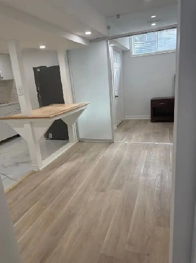 Basement for rent      $1550 1/3 utility Image# 10