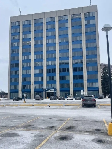 PRIVATE OFFICE ROOM/NO LAST MONTH  /SCARBOROUGH/NO CREDIT CHECK Image# 1