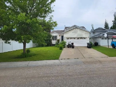 House for sale Image# 1