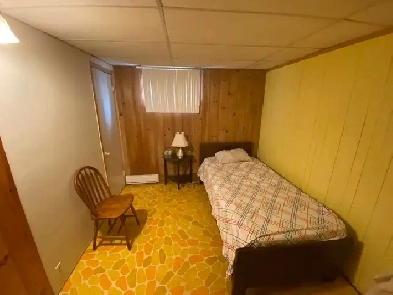 Chambre à louer / Room for rent Image# 1