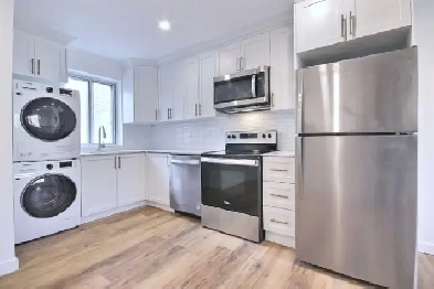 AMAZING RENOVATED 2 BEDROOM IN ROSEMONT - 1850$ APPLIANCES INCLU Image# 2