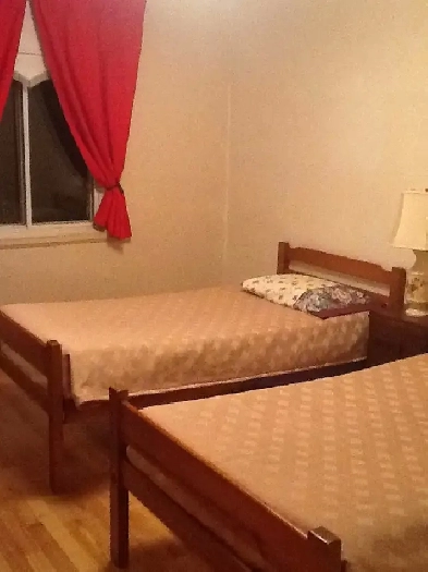 Chambre à louer / Room for rent Image# 1