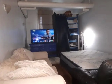 2 BEDROOM 1000 square feet everything included 1074 July 1st Image# 1