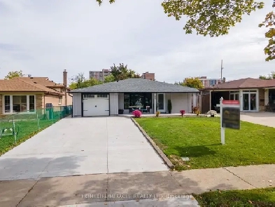 4 Level Backsplit Home On A 45 x 125 Ft Lot W Finished Basement Image# 5