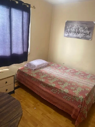 room for rent Image# 1