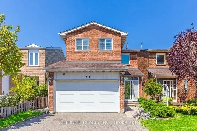 4 bed 3 bath house - Dufferin St./Glen Shields Ave. Image# 6
