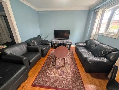 Backyard Unit for Rent - Available July 1, 2025! Image# 4