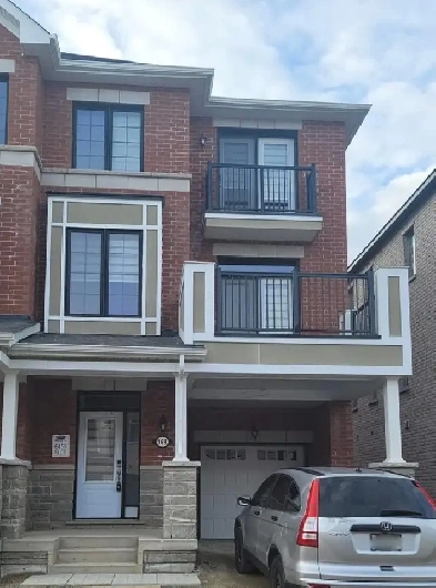 BEAUTIFUL TOWNHOUSE FOR RENT IN MOUNT PLEASANT - ONLY $2800 Image# 6