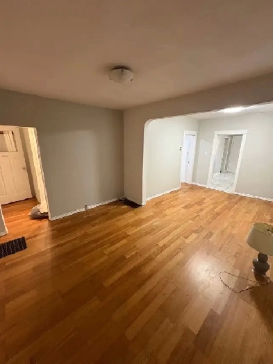 House for rent - 3 bedroom 2 bathroom Image# 9