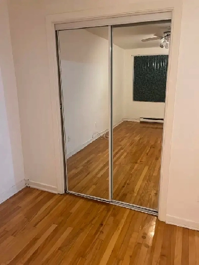 St Léonard haut duplex grand 51/2 près de tous les services Image# 1