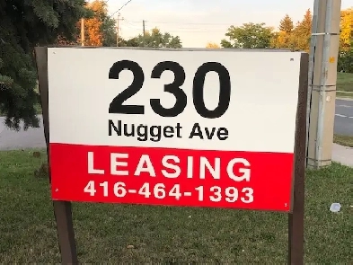 WOW - $3650 month - Industrial Scarboro 1250 sf Image# 1