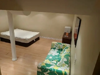 AVAILABLE IMMEDIATELY : Mississauga Studio Basement Apartment Image# 2