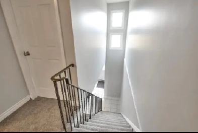 3BR Ravine Hom-Near Schools, Walmart, Algoma U – Lawn Care inc. Image# 1