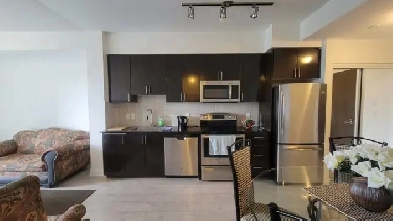 The World on Yonge Condo furnished with wifi parking Yonge&Steel Image# 1