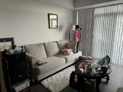 255 village green square for rent. Image# 8