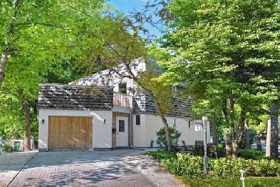 Open House Sunday May 25, 2-4 pm. 51 Prestwood place Image# 7
