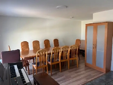 Huge bedroom for rent kanata north Image# 5