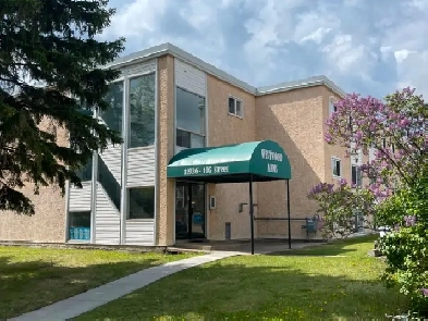 Next to NAIT 1 bedroom Apartment - 11926-105 St Image# 2