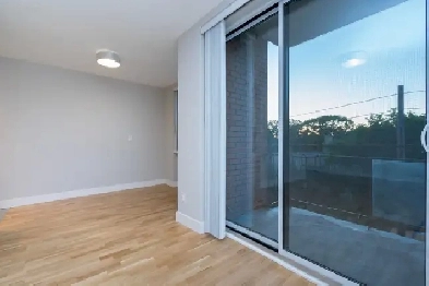 Renovated one bedroom - ID 1592 Image# 9