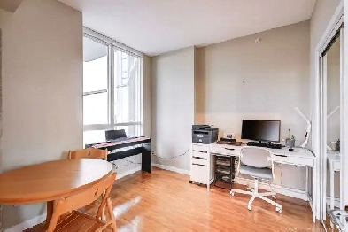 Downtown Dream Room — Private Bath, All-Inclusive Living! Image# 1