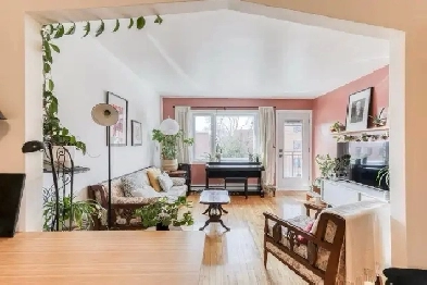 Appartement de 2 chambres et 1 salle de bain Image# 1