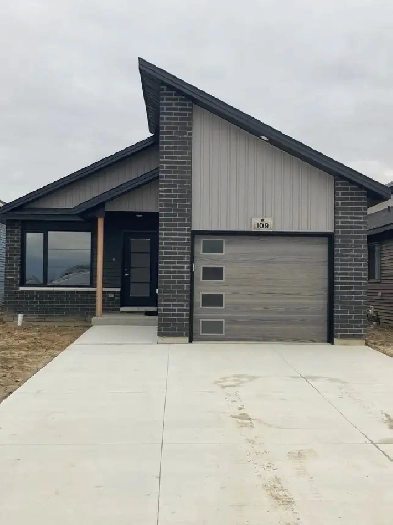 Rent beautiful, modern 2  yr old single family 3-bed 2 bath home Image# 3