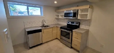 Renovated, Separate, 2 Bed Lower Suite with Private Fenced Yard Image# 1