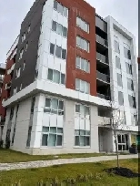 MAGNIFIQUE CONDO  3 chambres  INTERNET EAU CHAUDE ET ELECTROS Image# 11