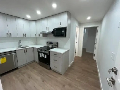 $1,450 (FREE Utilities), 2Bed, NEW LEGAL Basement, Glacier Ridge Image# 7