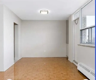 a room for rent in north york Image# 1