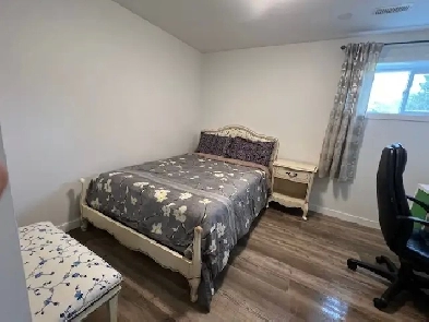 bright room in urban city, near UBCO Walmart for short term rent Image# 5