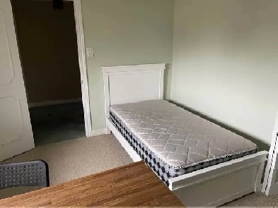 Dundas Rooms for Rent Image# 5