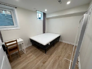 Room for rent in Upper Hamilton - MALE STUDENT Image# 1