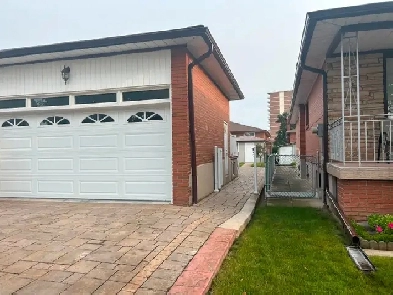 Separated entry 3 room basement unit close to all amenities Image# 5