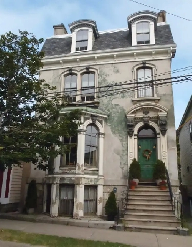 Furnished Rm in Shared Heritage Home – all in $950/mo. All Utili Image# 3