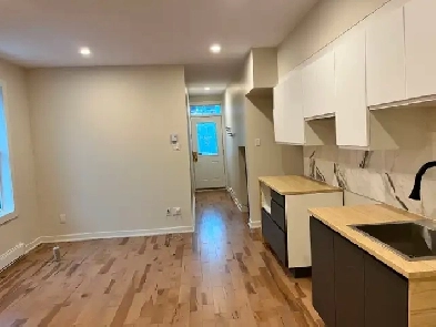 4 et demi NEUF Montréal Image# 2