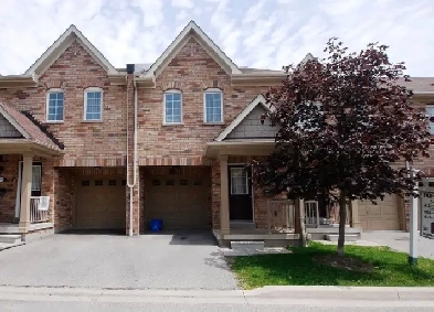 Beautiful Townhouse Image# 1