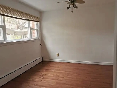 2 bedroom house for rent Image# 6