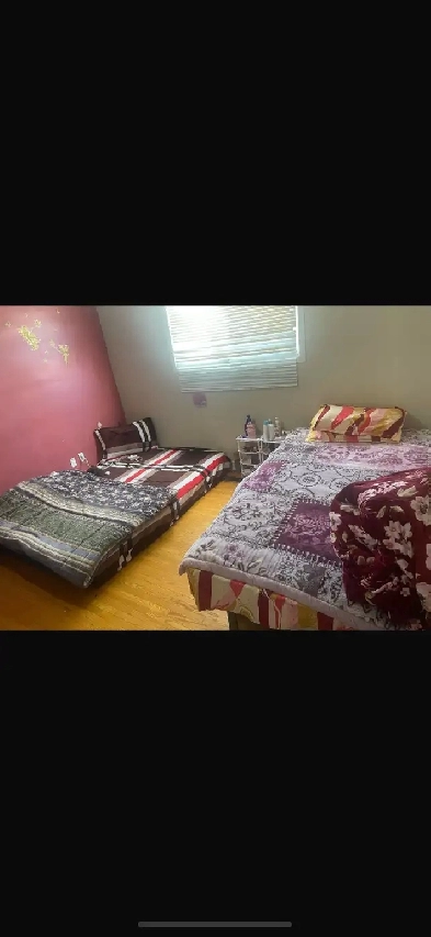 Room for rent in malton for girls Image# 2