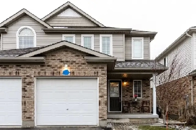 Bright 1-Bedroom Legal Walkout Unit – Private & Convenient! Image# 1