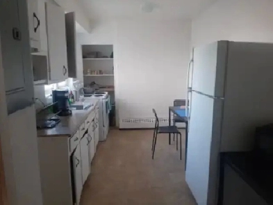 Chambre a Louer / Room For Rent Image# 1