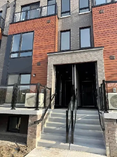 2 Bed 2 Bath Townhome For Lease Scarborough Image# 5