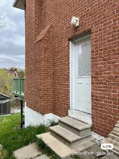 Cummer& Leslie 2B1b house unit rent Image# 2