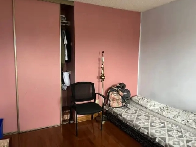 room for rent Image# 3