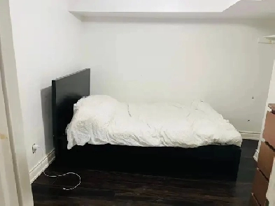 One Bedroom Apartment Image# 1