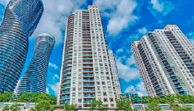 2 Beds, 1 bath Condo (Hurontario/Burnhamthorpe) Image# 1