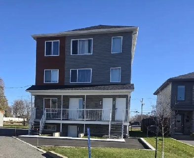 condo 5 1/2 a louer st remi Image# 1