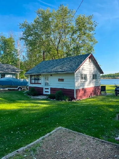 Cozy 2 Room Cottage Image# 1