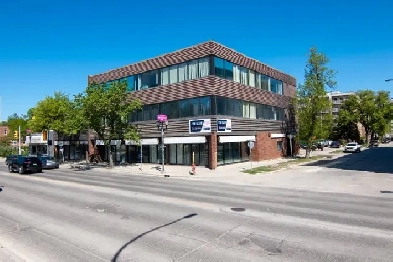 555 Broadway main floor office/retail. Parking available. Image# 23